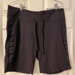 Athleta Metro Downtown Board Shorts